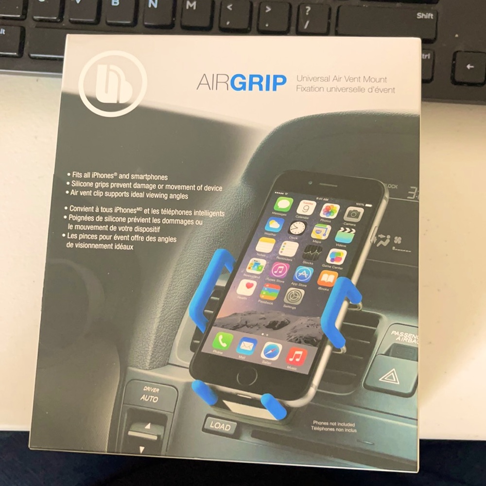 Airgrip universal air vent mount for phones.